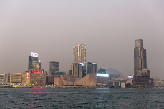 漫步香港魅力，共赏国际都市风采